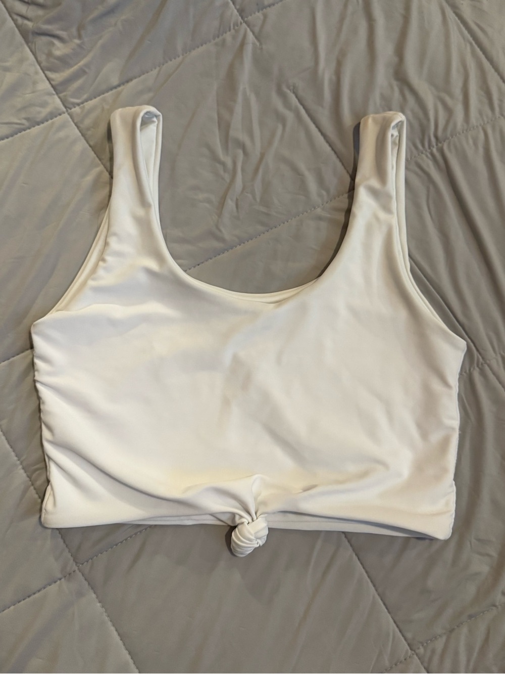 Zaful White Knotted Scoop Neck Sports Bra Crop Top
